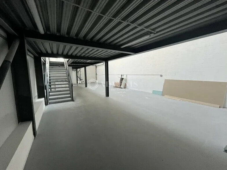 Flex in Choisy-le-Roi for lease - Interior Photo - Image 3 of 7