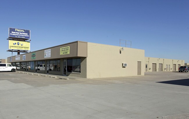 Plus de détails pour 5515 S Mingo Rd, Tulsa, OK - Local d'activités à louer