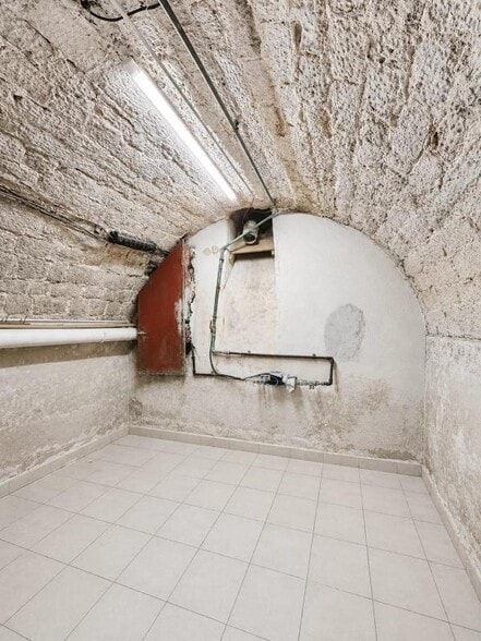 275 Rue Saint-Denis, Paris à louer - Photo intérieure - Image 3 de 5