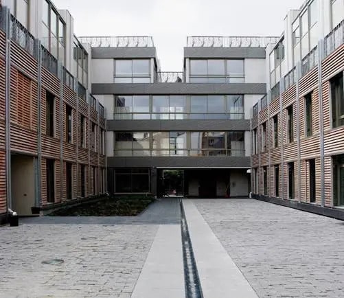 8 Passage Brulon, Paris for lease Building Photo- Image 1 of 11