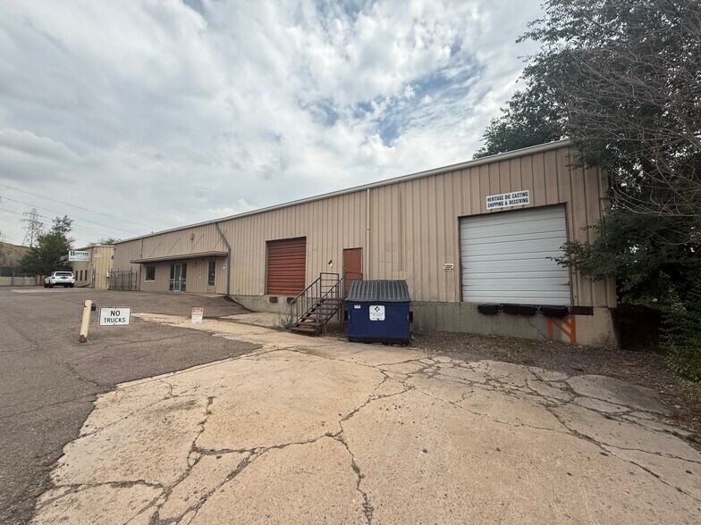 2050 S Pecos St, Denver, CO à vendre - Photo du bâtiment - Image 3 de 8