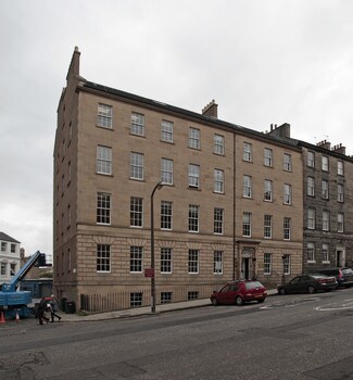 Plus de détails pour 61 Dublin Street & 4 Broughton Market – Bureau à vendre, Edinburgh
