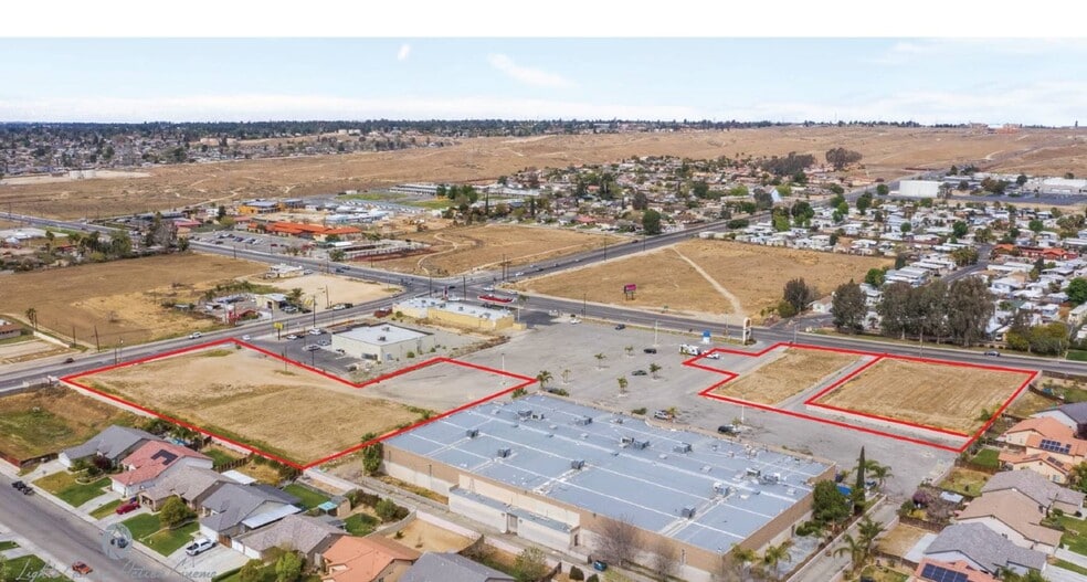 1715 Morning Dr, Bakersfield, CA for sale - Building Photo - Image 2 of 11