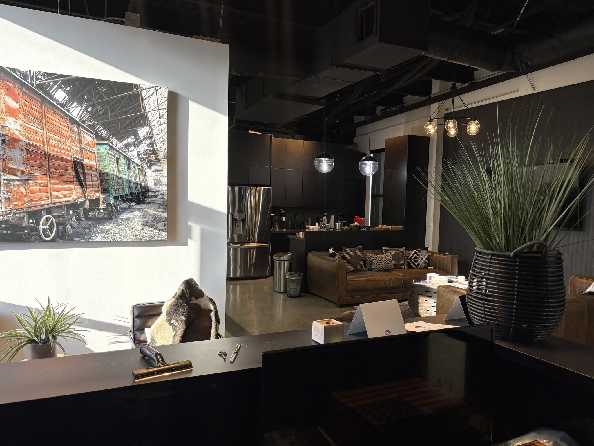 301 E Virginia St, McKinney, TX for lease Interior Photo- Image 1 of 5