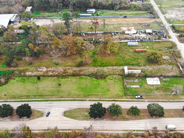 1717 Paul Quinn St, Houston, TX for sale - Aerial - Image 2 of 15