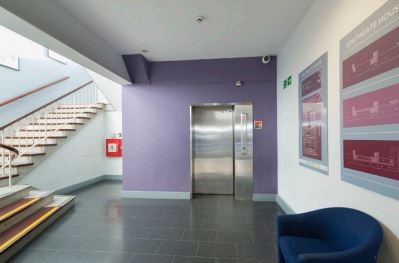 Town Sq, Basildon à louer - Photo intérieure - Image 2 de 6