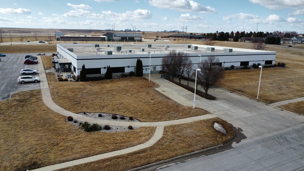 3107 Shelby St, Harlan, IA à vendre - Photo du bâtiment - Image 3 de 20