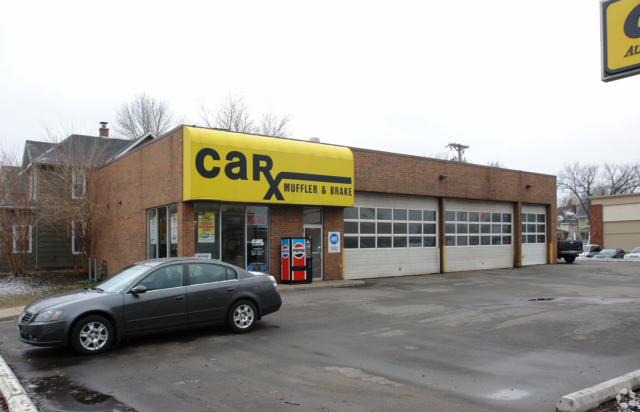 1001 W Lake St, Minneapolis, MN à louer Photo principale- Image 1 de 4