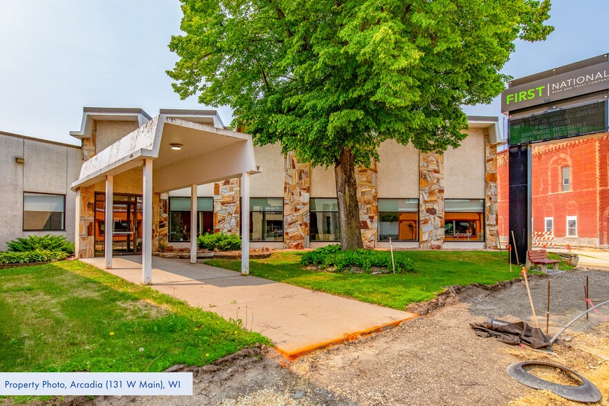 131 W Main St, Arcadia, WI for sale - Primary Photo - Image 1 of 1