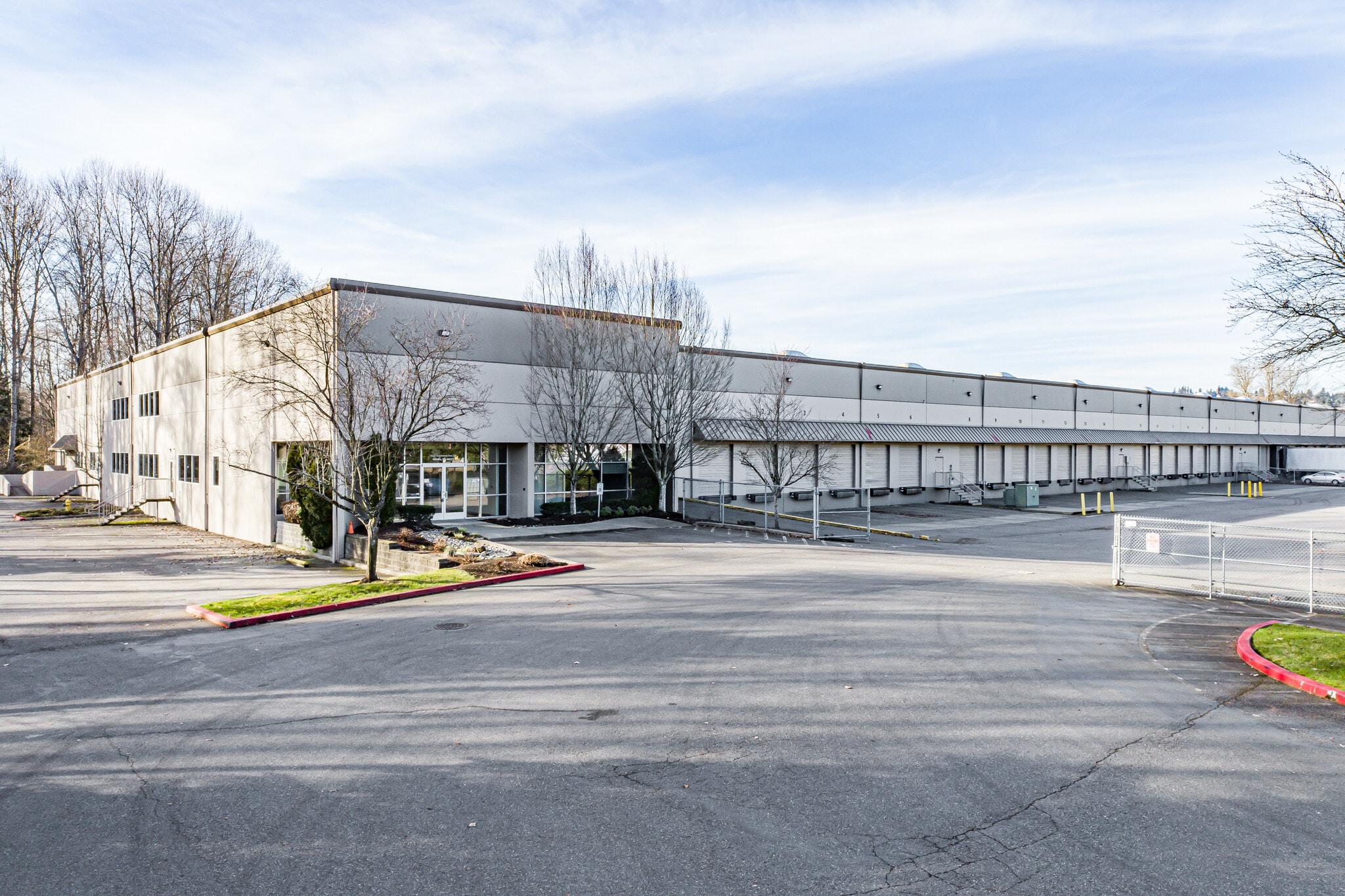 801 SW 16th St, Renton, WA for lease Primary Photo- Image 1 of 2