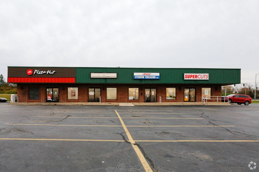 4485-4493 Marie Dr, Middletown, OH à vendre - Photo du bâtiment - Image 2 de 5