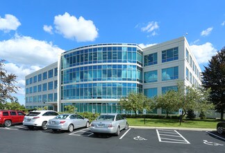 Plus de détails pour 5165 Emerald Pky, Dublin, OH - Bureau à louer