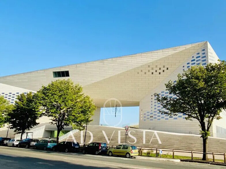 Bureau dans Bordeaux à louer - Photo du bâtiment - Image 3 de 5
