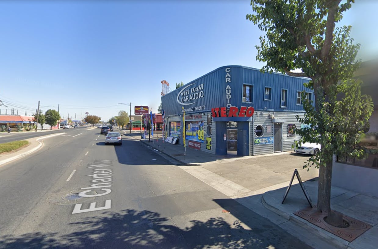 524-530 E Charter Way, Stockton, CA for sale Primary Photo- Image 1 of 12