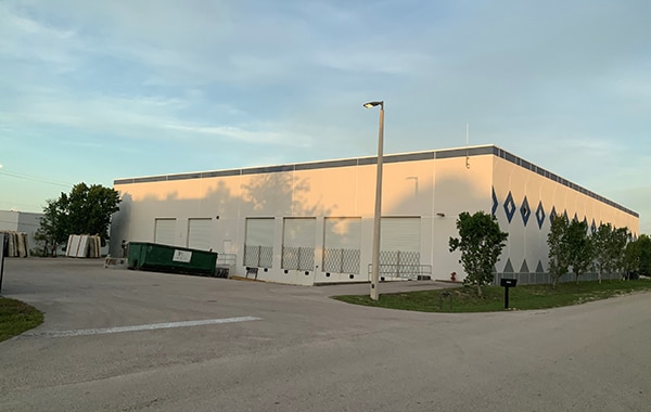 6150 Metro Plex Dr, Fort Myers, FL for lease - Building Photo - Image 2 of 8