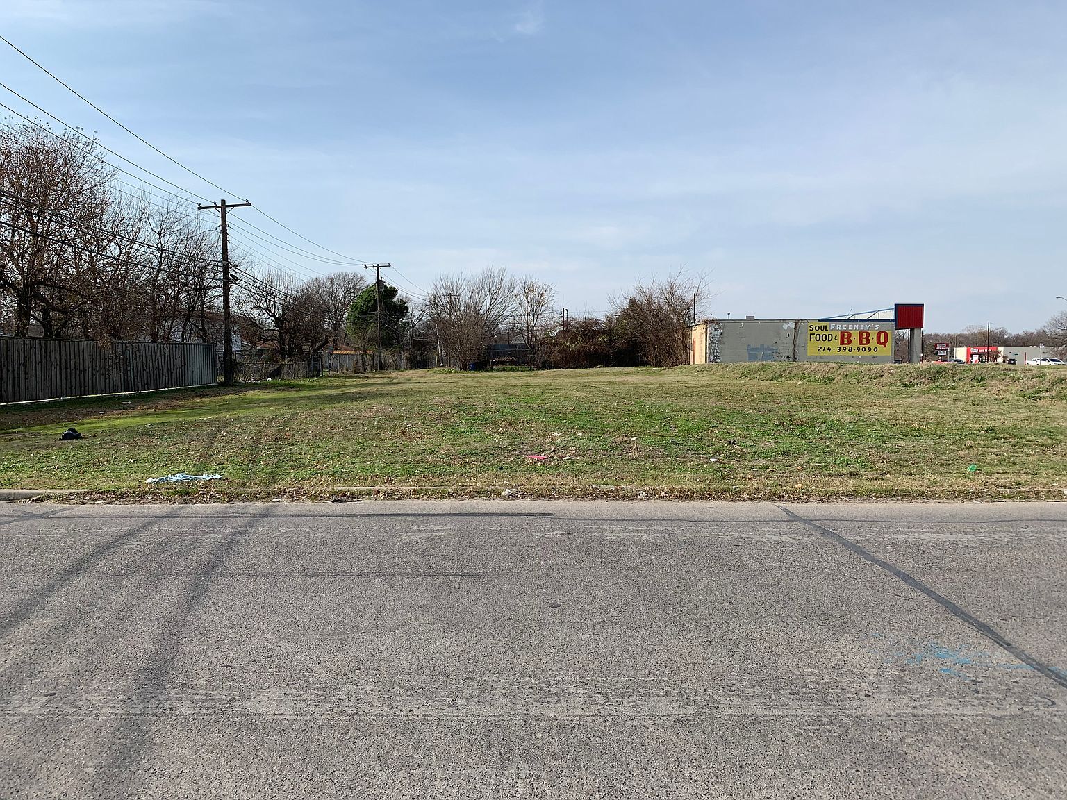 111 Oklaunion Dr, Dallas, TX à vendre Photo du bâtiment- Image 1 de 10