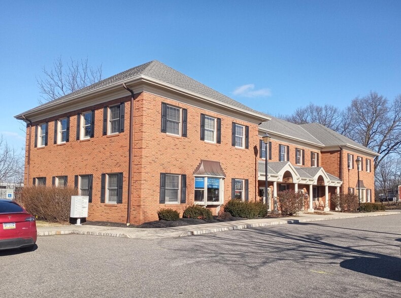 403 US Highway 202, Flemington, NJ à louer - Photo du bâtiment - Image 1 de 16