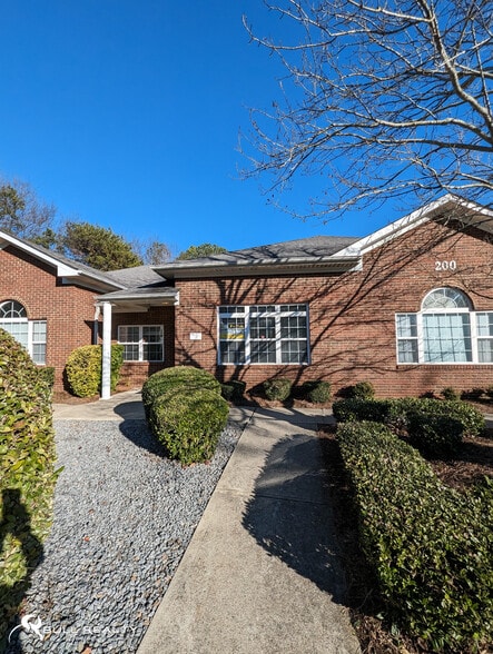 1005 Weatherstone Pky, Woodstock, GA for lease - Building Photo - Image 3 of 15