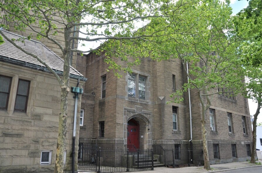 1860 Westminster St, Providence, RI à louer - Photo du bâtiment - Image 2 de 15