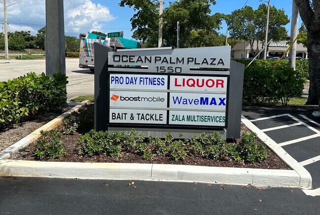 Plus de détails pour 1550 N Federal Hwy, Boynton Beach, FL - Commerce de détail à louer