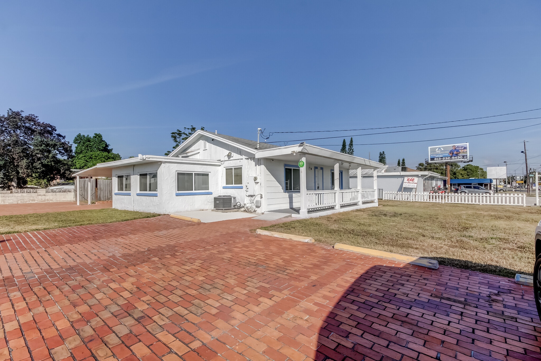 4539 Mile Stretch Dr, Holiday, FL for sale Primary Photo- Image 1 of 59