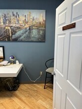 6 Ponds Edge Dr, Chadds Ford, PA for lease Interior Photo- Image 2 of 9