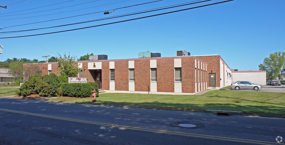 35 Olympia Ave, Woburn, MA for lease - Primary Photo - Image 1 of 6