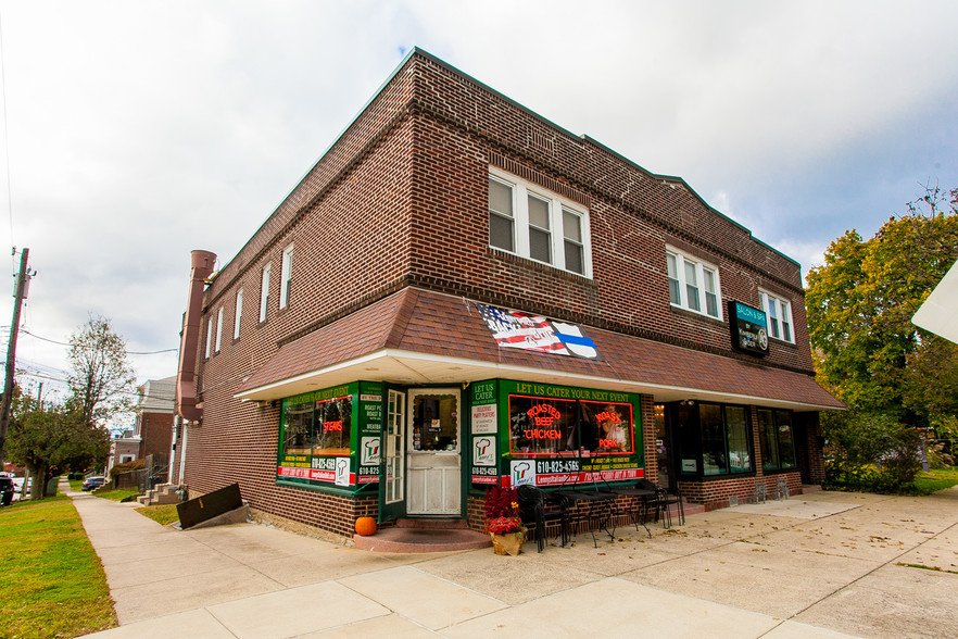 900 Fayette St, Conshohocken, PA à vendre - Photo du bâtiment - Image 1 de 1