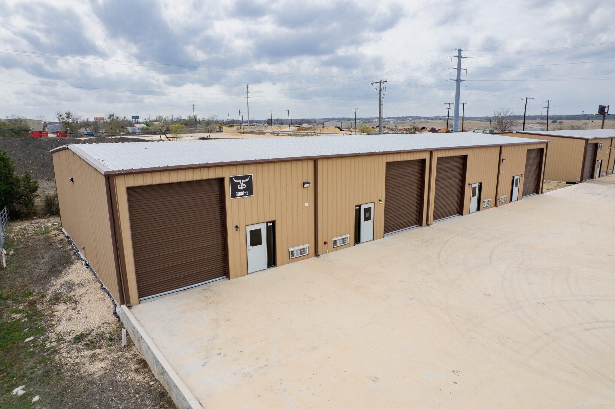 7977 Old Bastrop Rd, New Braunfels, TX for lease Interior Photo- Image 1 of 7