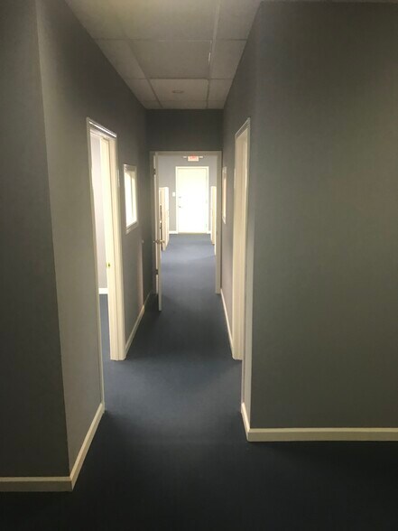 232-236 Industrial Park Dr, Commerce, GA à louer - Photo intérieure - Image 2 de 51