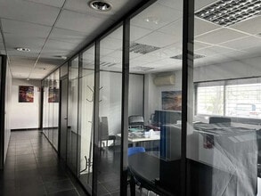 Flex in Septèmes-les-Vallons for lease Interior Photo- Image 2 of 5