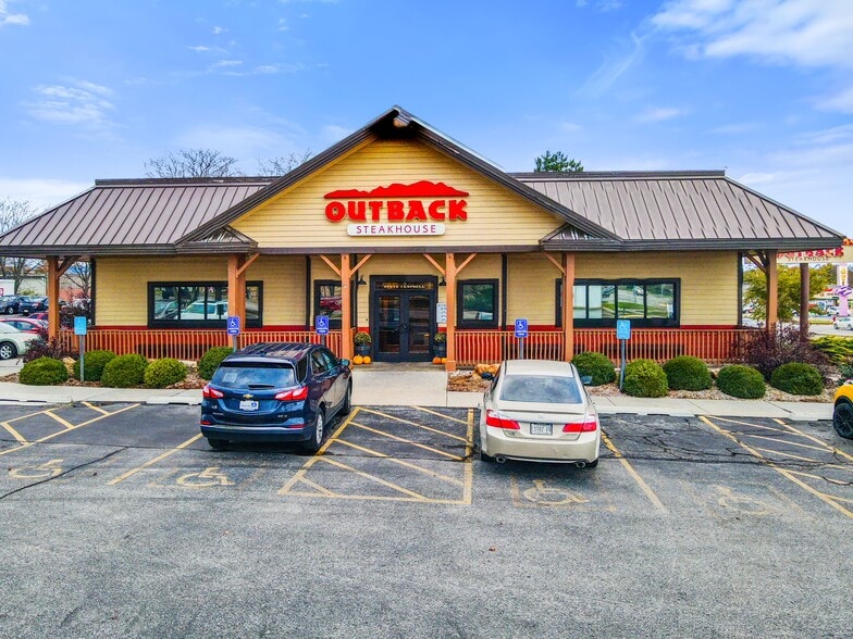 633 N 48th St, Lincoln, NE for lease - Primary Photo - Image 1 of 5
