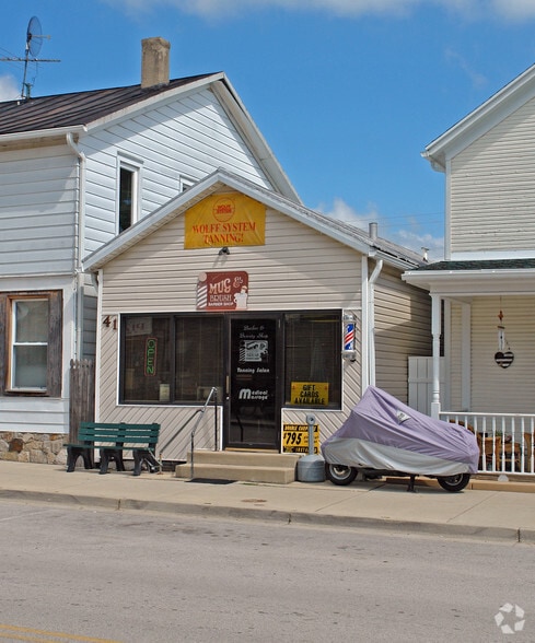41 E Center St, Farmersville, OH for sale - Building Photo - Image 2 of 2