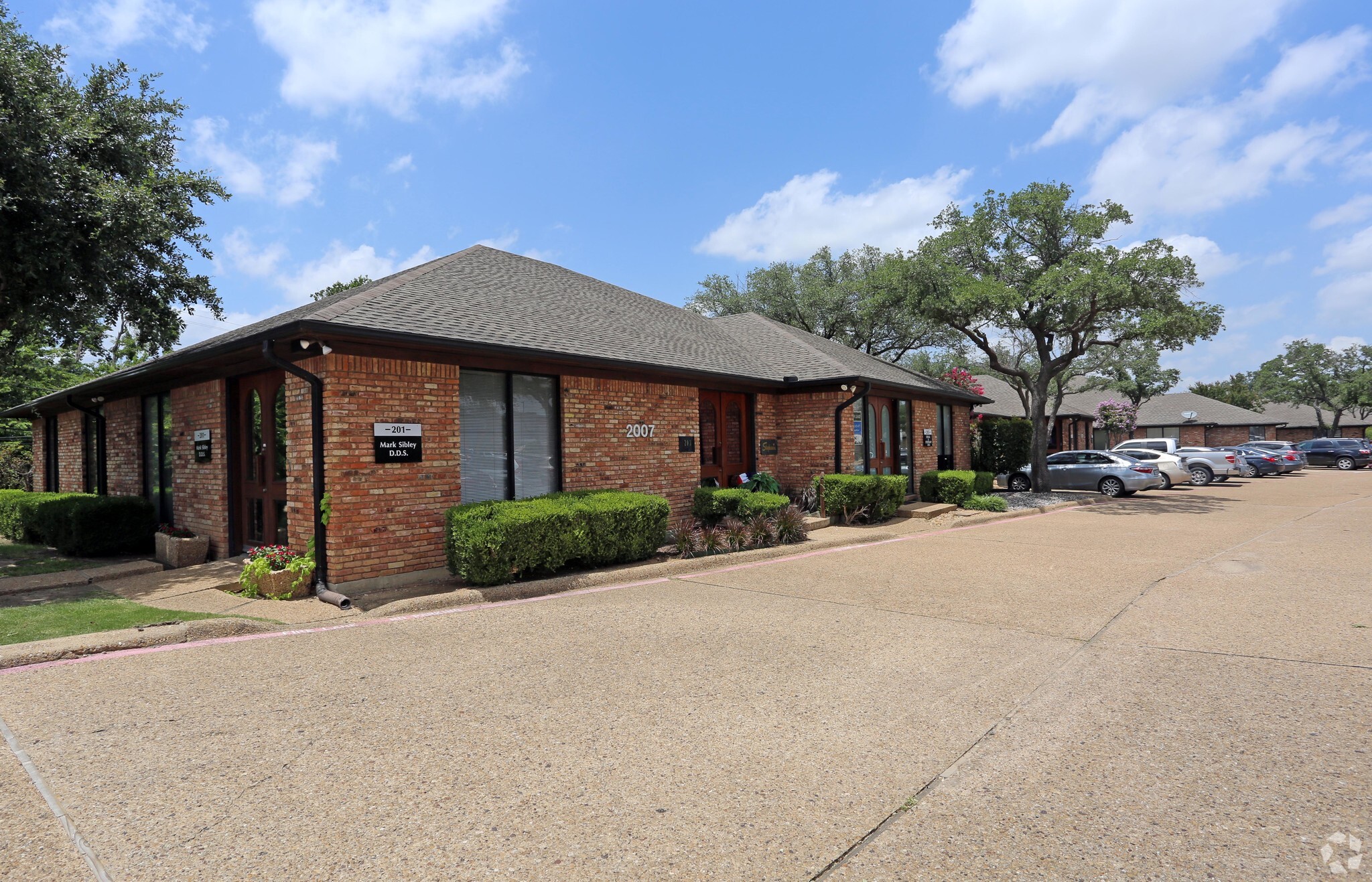 2001-2011 N Collins Blvd, Richardson, TX for sale Building Photo- Image 1 of 1