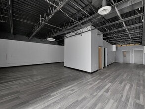 1400 Dublin Rd, Columbus, OH for lease Interior Photo- Image 2 of 9