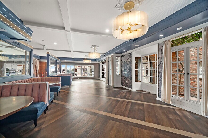 450 S Coast Hwy, Laguna Beach, CA à louer - Photo du bâtiment - Image 3 de 9