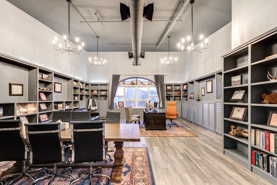 1116 Broadway St, Lubbock, TX à louer - Photo intérieure - Image 2 de 11