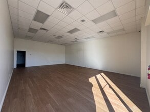107-115 E State Highway 152, Mustang, OK for lease Interior Photo- Image 2 of 5