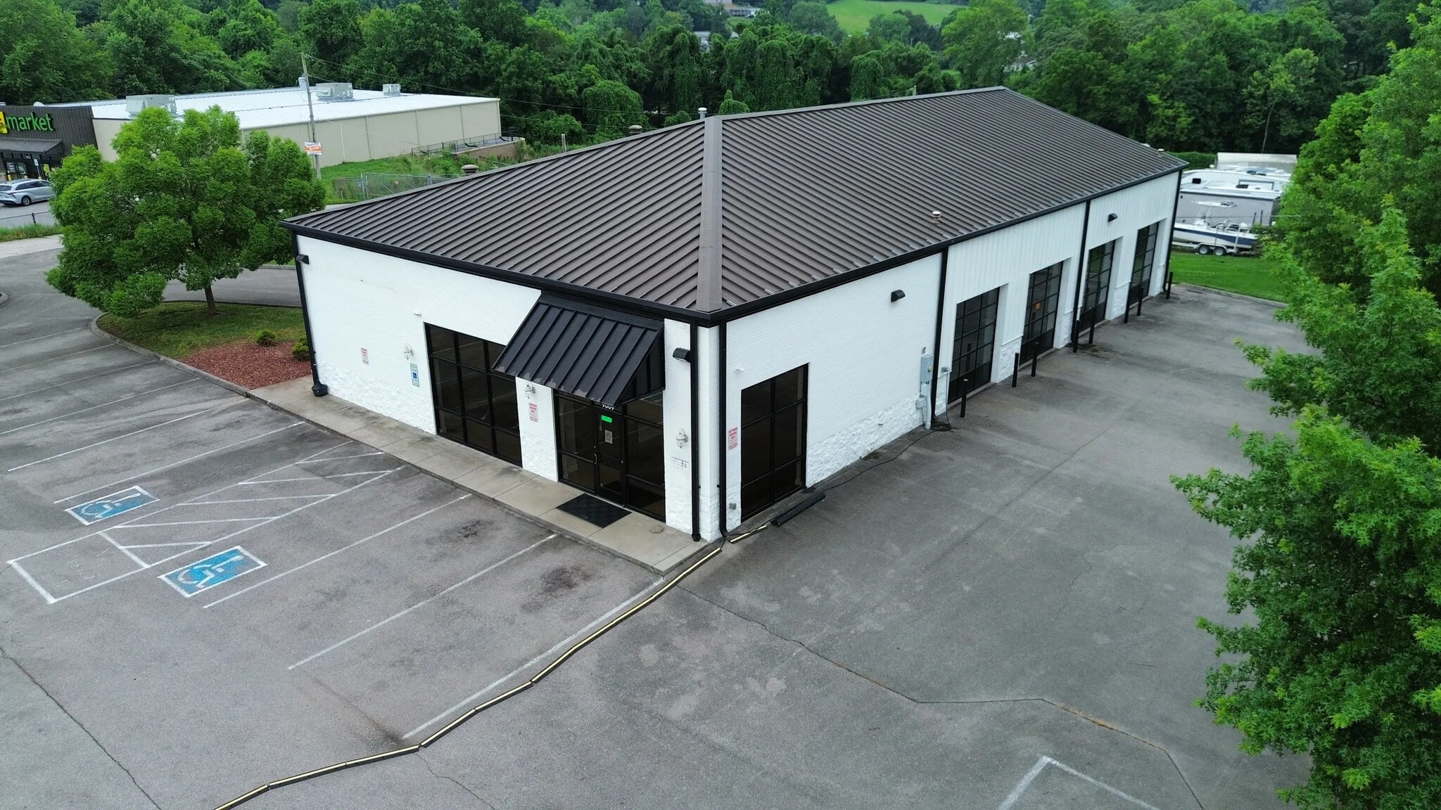 9009 Oak Ridge Hwy, Knoxville, TN for lease Building Photo- Image 1 of 6