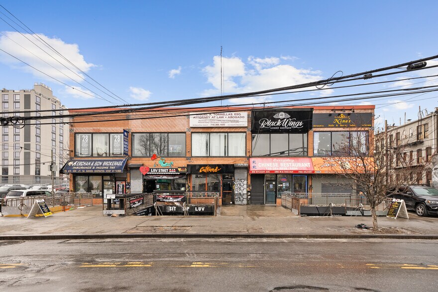 888-896 Wyckoff Ave, Brooklyn, NY à vendre - Photo du bâtiment - Image 3 de 10