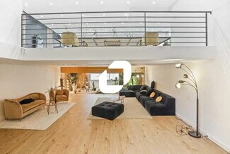 Plus de détails pour 16 Passage Du Chemin De Fer, Orsay - Bureau à louer