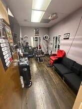 2500 W Broad St, Athens, GA for lease Interior Photo- Image 1 of 1