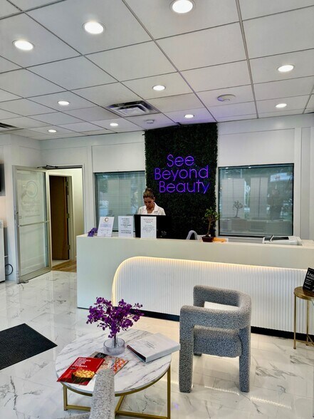 770 Central Park Ave, Scarsdale, NY à louer - Photo intérieure - Image 2 de 7