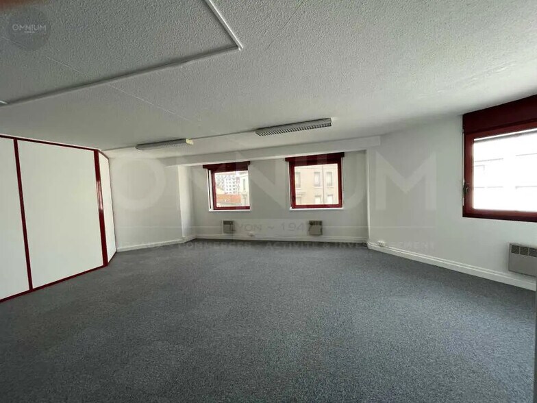 Bureau dans Lyon à louer - Photo intérieure - Image 3 de 8