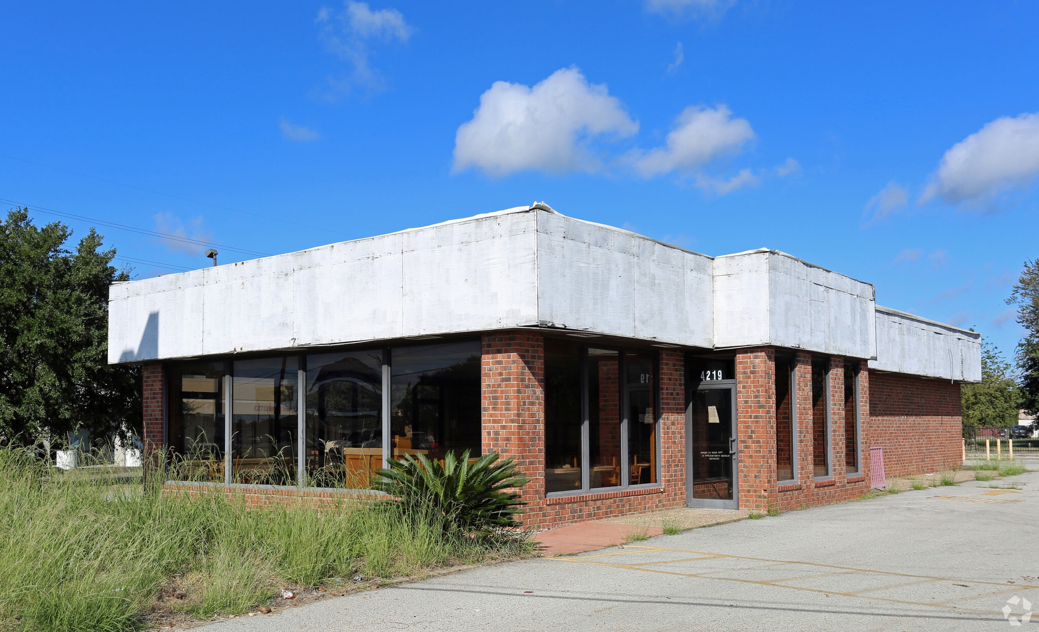 4219 Avenue H, Rosenberg, TX for sale Primary Photo- Image 1 of 10