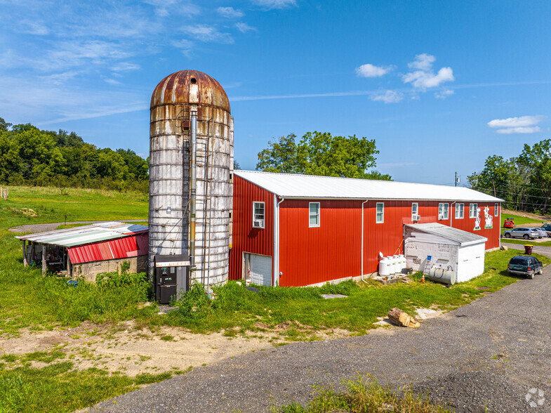 65 Juliet Dr, Warwick, NY for sale - Building Photo - Image 1 of 1