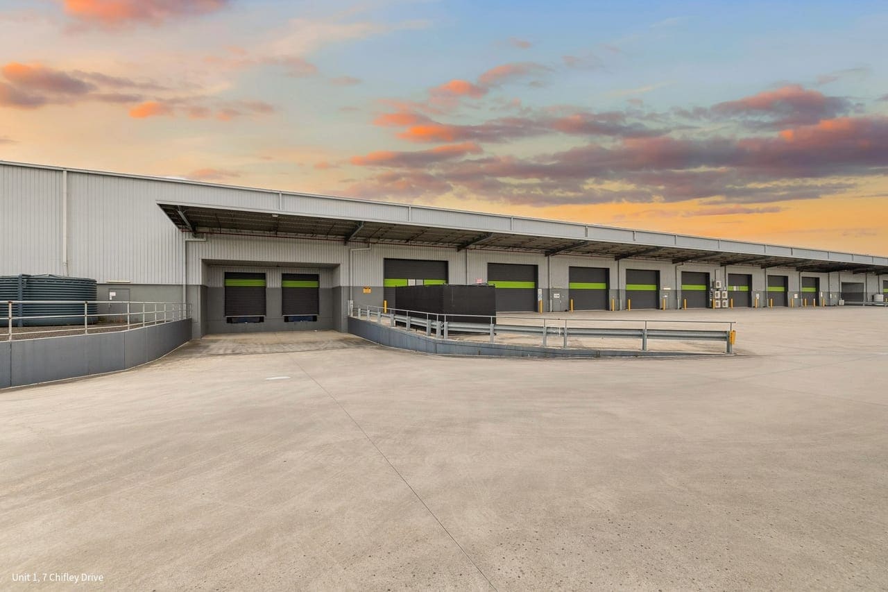 7 Chifley Dr, Moorabbin Airport for lease Building Photo- Image 1 of 2