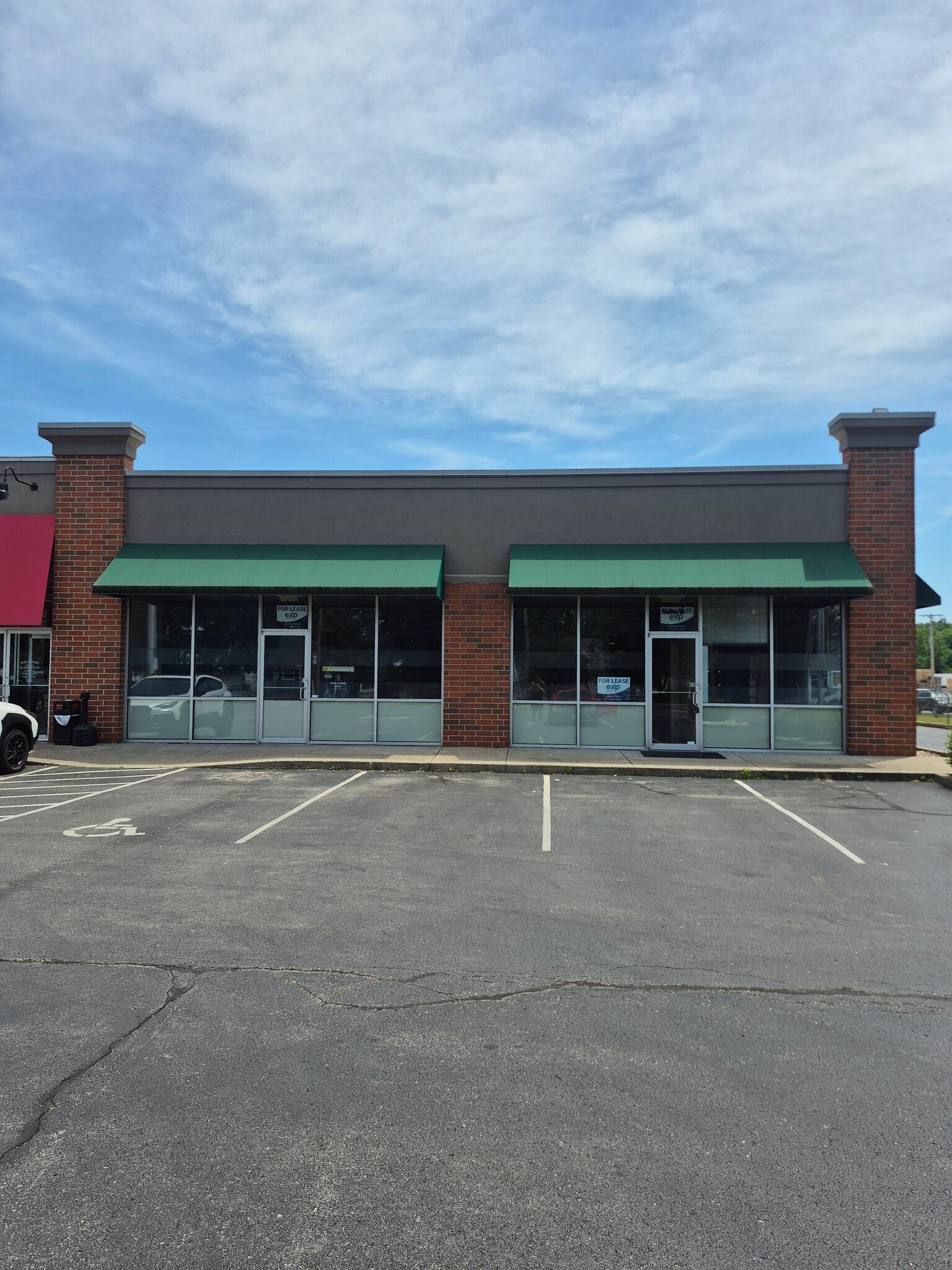 942 Cherry St, Blanchester, OH for lease Building Photo- Image 1 of 36