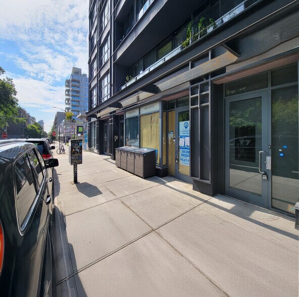 170 S 1st St, Brooklyn, NY à vendre - Photo du bâtiment - Image 2 de 30