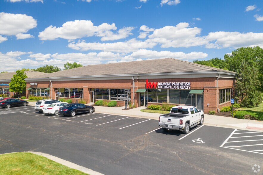 13661 S Mur-Len Rd, Olathe, KS for sale - Primary Photo - Image 1 of 1